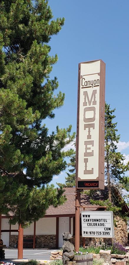 Canyon Motel Near Rocky Mountain National Park Хот-Салфер-Спрингс Экстерьер фото